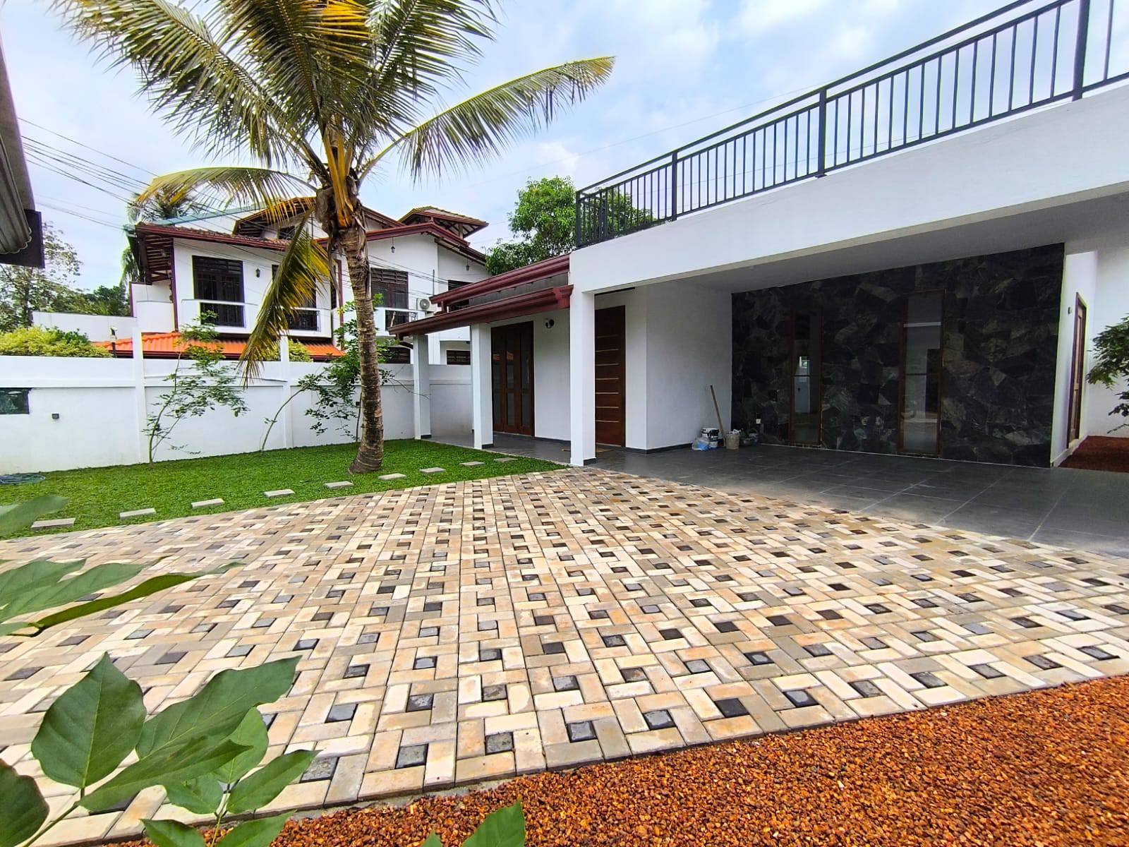 Brand New Single Story Luxury House for Sale in Malabe