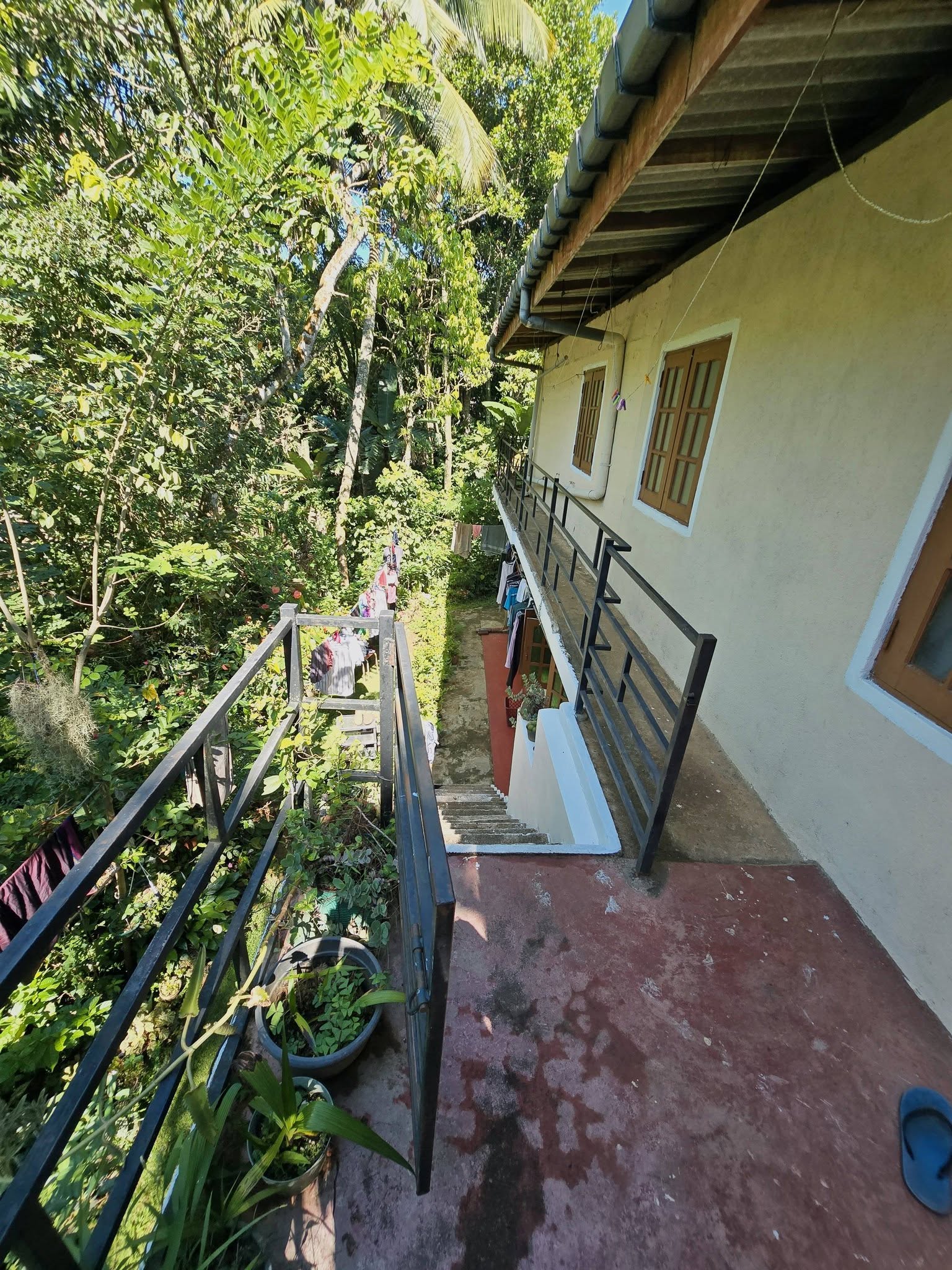 An Annex for rent in Peradeniya area.
