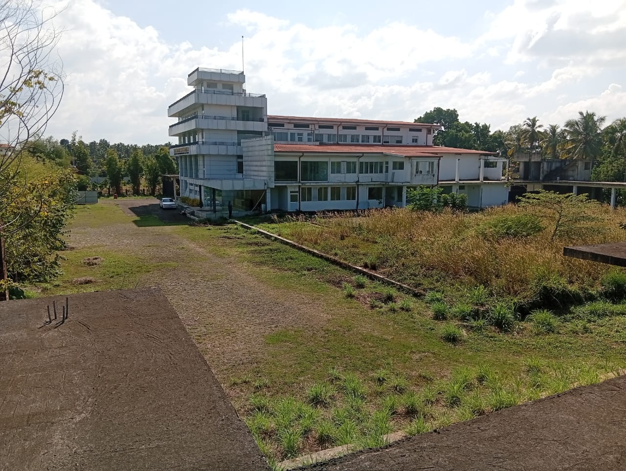 Building for Sale Minuwangoda